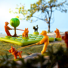 Load image into Gallery viewer, Smart Games - Walk The Dog
